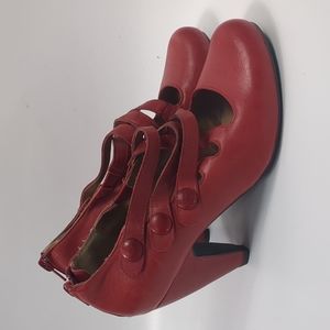 Miz Mooz Red Heeled Shoes